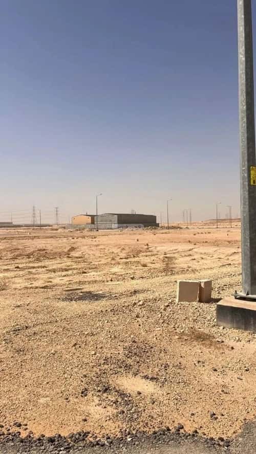 أرض 1434 متر مربع واجهة شمالية النظيم، شرق الرياض، الرياض