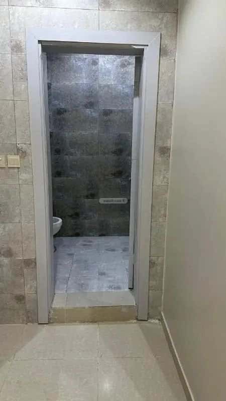 Apartment with 5 Bedrooms Al Akhbar, Alttayif