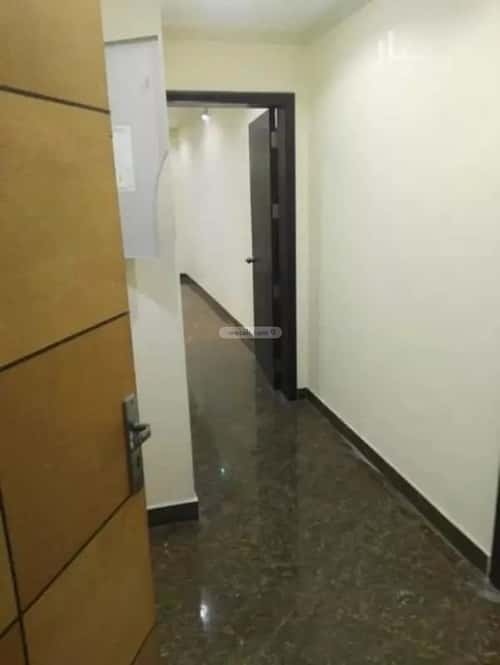 شقة 4 غرف في الحمراء