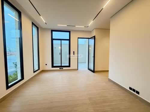 فيلا 351 متر مربع شرقية على شارع 20م المهدية، غرب الرياض، الرياض