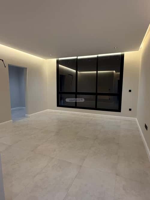 فيلا 250 متر مربع شمالية على شارع 16م الياقوت، شمال جدة، جدة