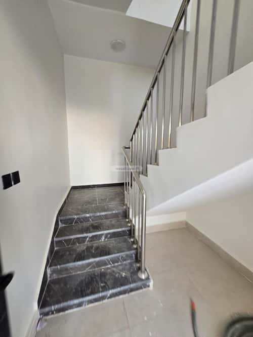 دور 169 متر مربع ب 4 غرف الشفاء، جنوب الرياض، الرياض