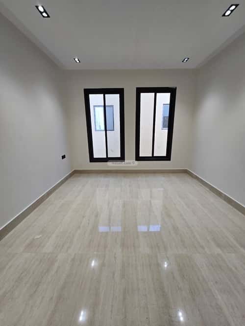 Floor 169 SQM with 4 Bedrooms Ash-Shifa, South Riyadh, Riyadh