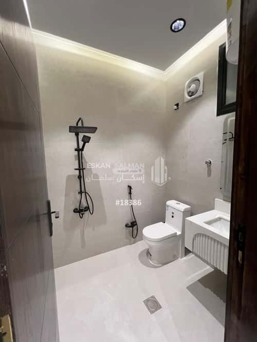 Apartment with 7 Bedrooms Prince Abdullah, Bisha