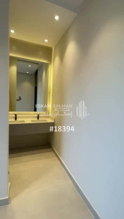 Floor 450 SQM with 6 Bedrooms Al Frosyah, East Jeddah, Jeddah