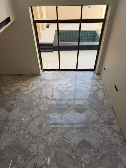 فيلا 375 متر مربع شرقية على شارع 15م الوادي، شمال الرياض، الرياض