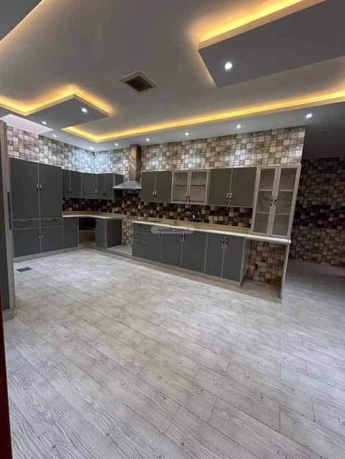 Villa 405 SQM Facing East with 6 Bedrooms Al-Yasmeen, North Riyadh, Riyadh