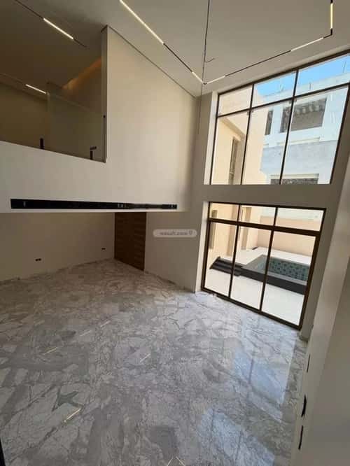 فيلا 375 متر مربع شرقية على شارع 15م الوادي، شمال الرياض، الرياض