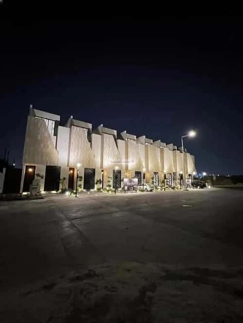 Villa 338 SQM Facing West on 40m Width Street As-Safa, Central Riyadh, Riyadh