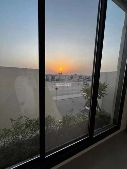 فيلا 338 متر مربع غربية على شارع 40م الصفاء، وسط الرياض، الرياض