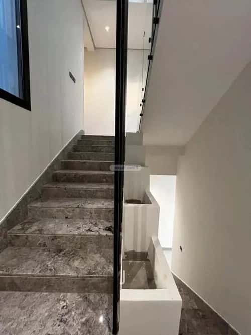 Villa 312 SQM Facing West on 40m Width Street As-Safa, Central Riyadh, Riyadh