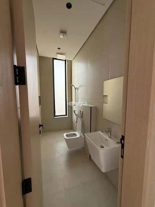 فيلا 240 متر مربع شمالية على شارع 22م النرجس، شمال الرياض، الرياض