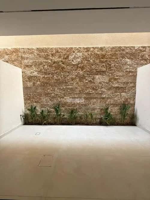 فيلا 240 متر مربع شمالية على شارع 22م النرجس، شمال الرياض، الرياض