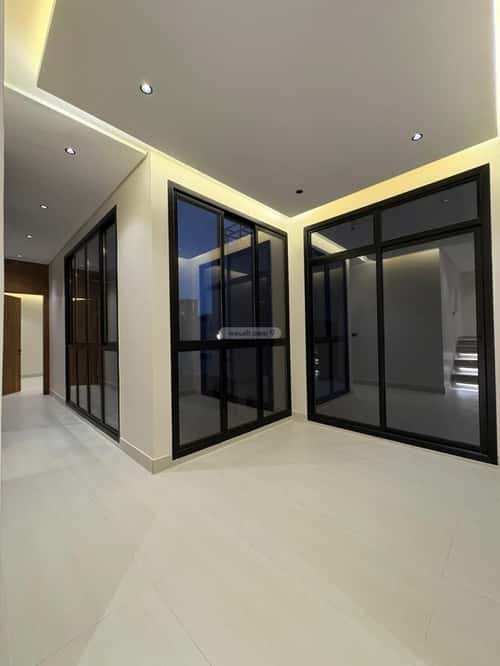 5 bedroom villa in Al Mahdiyyah