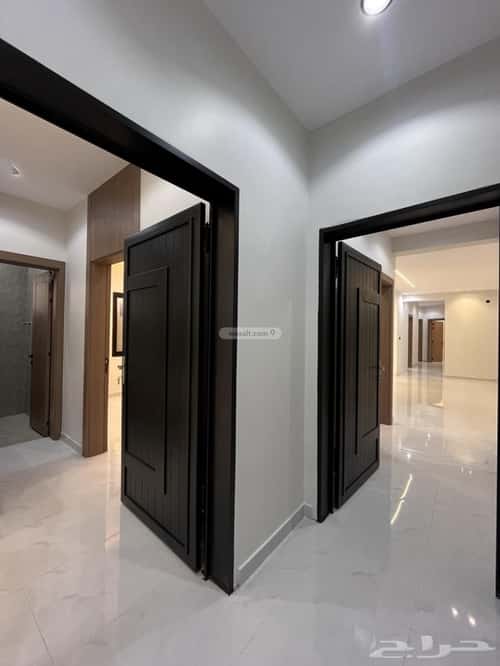 دور 198 متر مربع ب 8 غرف الراقي، خميس مشيط