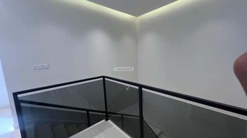 دور 344 متر مربع ب 9 غرف وسط المدينة، أبها