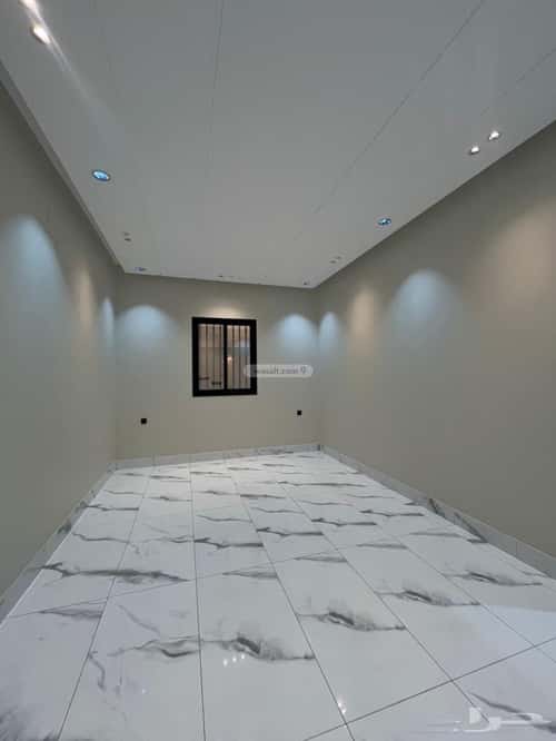 دور 244 متر مربع ب 9 غرف المعارض، خميس مشيط