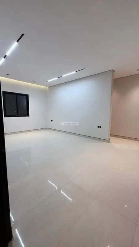 فيلا 312 متر مربع جنوبية على شارع 18م المعيزيلة، شرق الرياض، الرياض