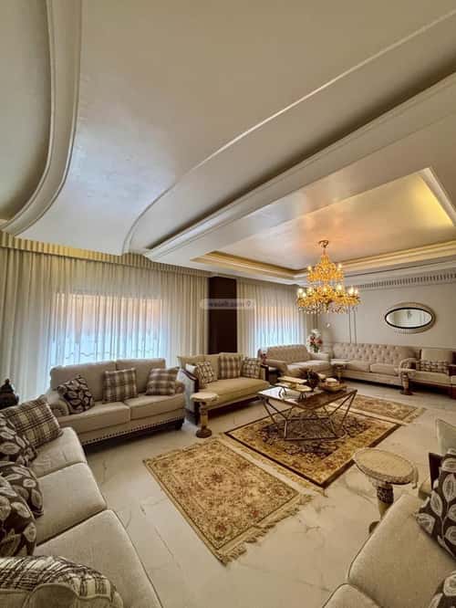 فيلا 573 متر مربع شرقية على شارع 12م النهضة، شمال جدة، جدة