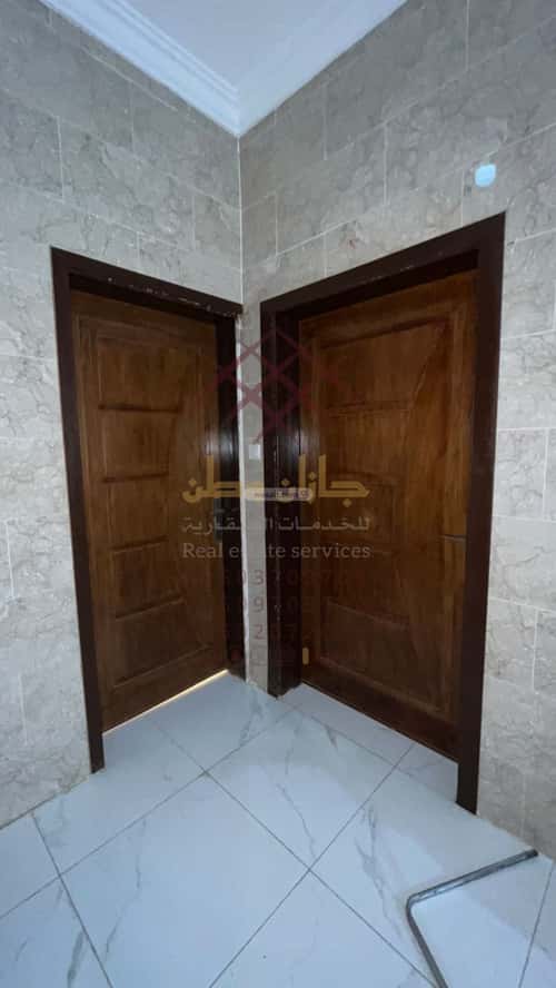 شقة 640 متر مربع ب 3 غرف الرحاب 2، جازان