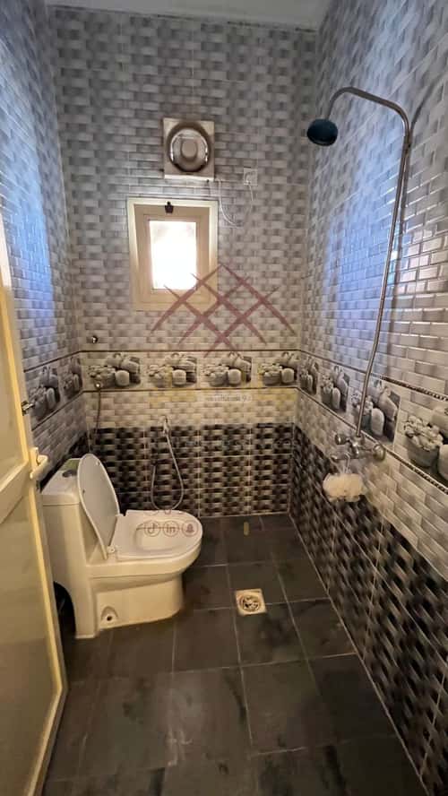 شقة 640 متر مربع ب 3 غرف الرحاب 2، جازان