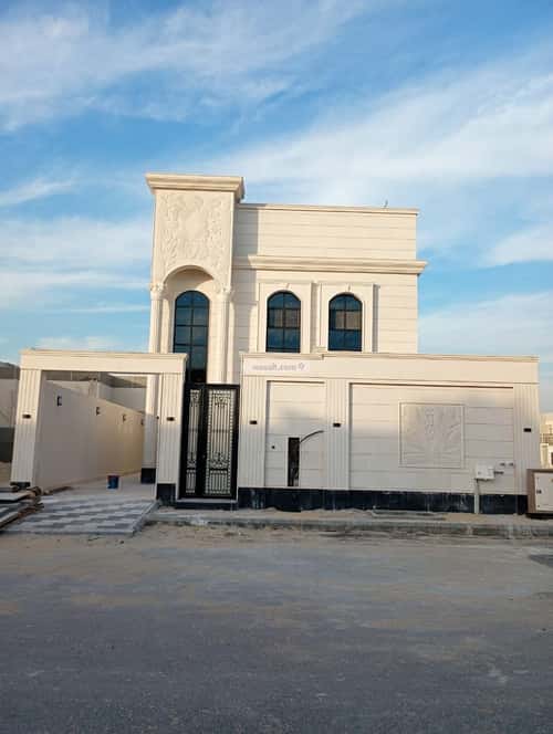 Villa 375 SQM Facing South on 20m Width Street Al Sawari, Khobar