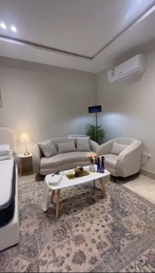 شقة بغرفة الحمراء، الخبر