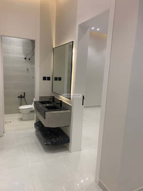 دور 6 غرف في الجنادرية