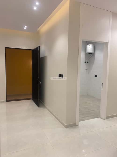 Floor 162 SQM with 6 Bedrooms Al-Janadriyah, East Riyadh, Riyadh