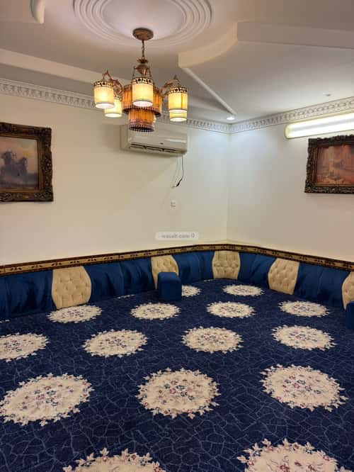 Floor 333 SQM with 3 Bedrooms Al-Qadisiyah, East Riyadh, Riyadh