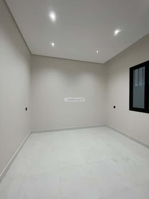 شقة ب 6 غرف المعلاة، أحد رفيدة