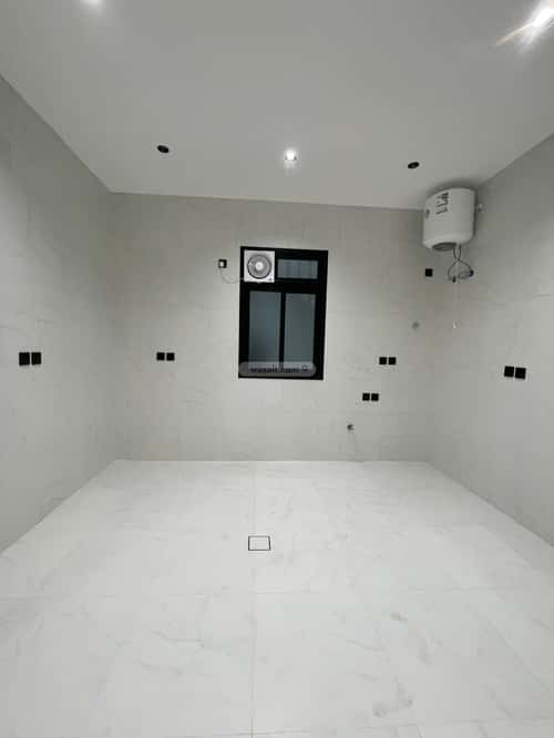 شقة ب 6 غرف المعلاة، أحد رفيدة