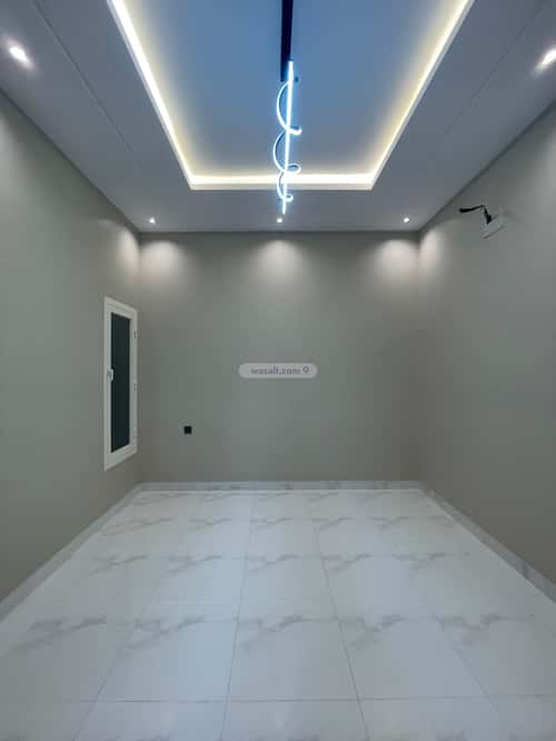 شقة ب 6 غرف المعلاة، أحد رفيدة