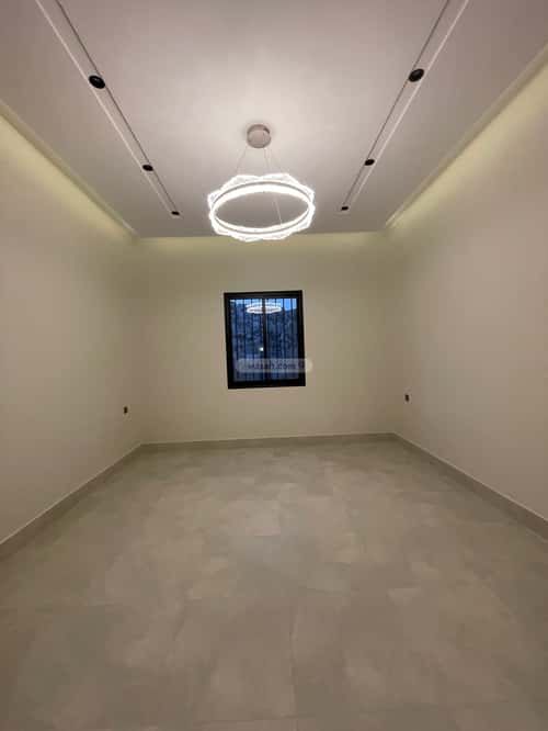 شقة ب 6 غرف سلطانة، أبها