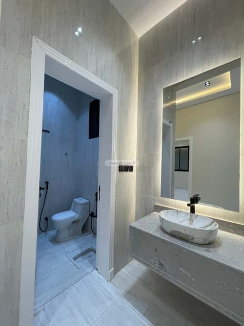 شقة ب 6 غرف ضمك، خميس مشيط