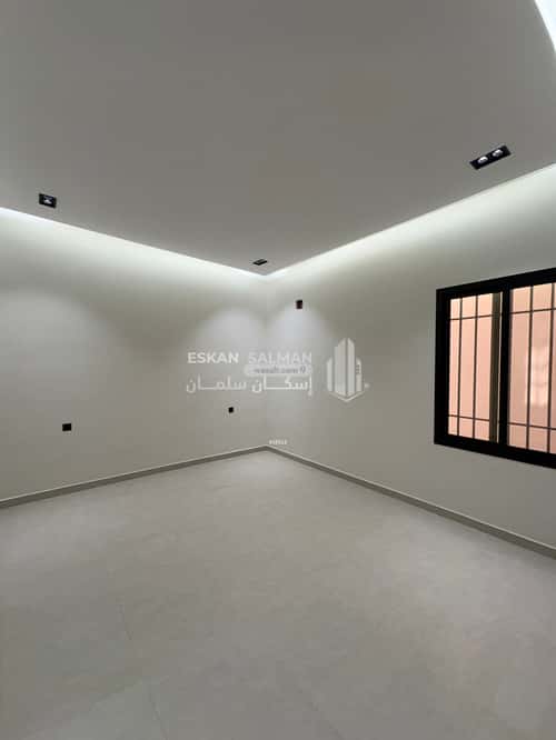 شقة ب 9 غرف المعلاة، أحد رفيدة