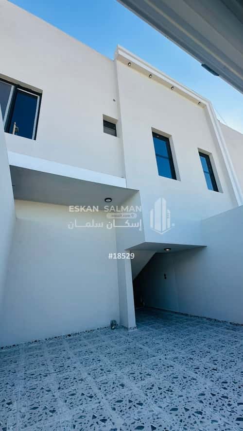 Apartment with 5 Bedrooms Al Naseef, Qatif