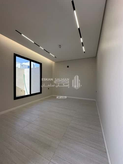 فيلا 266 متر مربع شرقية على شارع 25م النهضة، شرق الرياض، الرياض