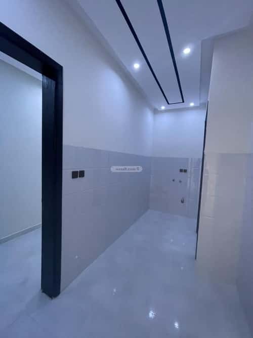 فيلا 312 متر مربع واجهة جنوبية ب 9 غرف الزمرد، شمال جدة، جدة