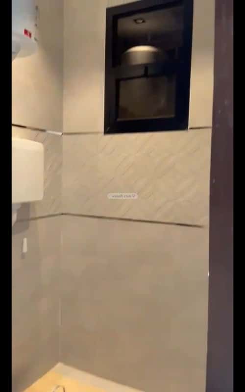 دور 169 متر مربع ب 5 غرف عكاظ، جنوب الرياض، الرياض