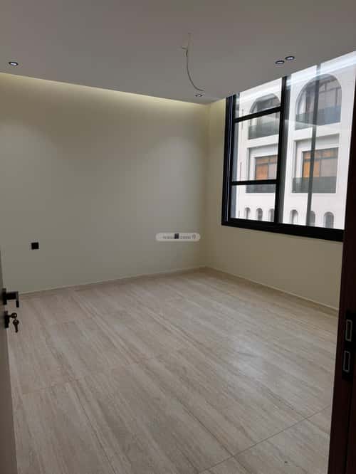 4 bedroom apartment in Al Rawdah