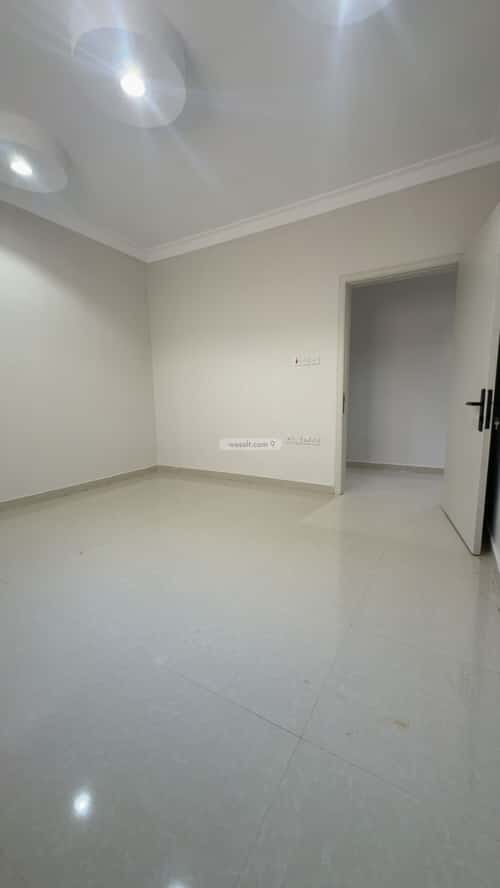 5 bedroom floor in Tuwaiq