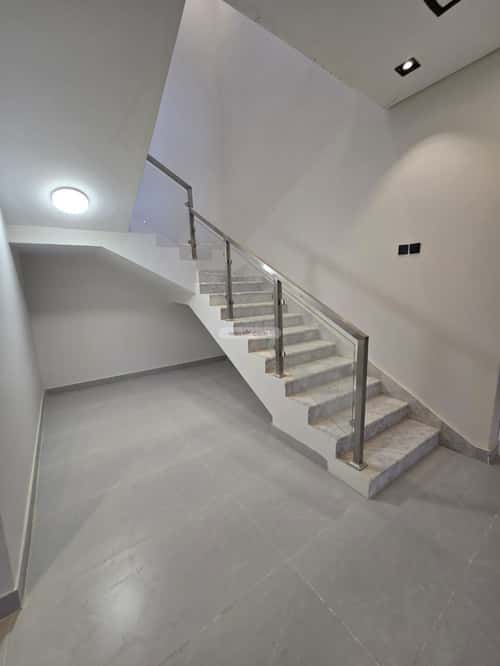 شقة ب 8 غرف الجنادرية، شرق الرياض، الرياض