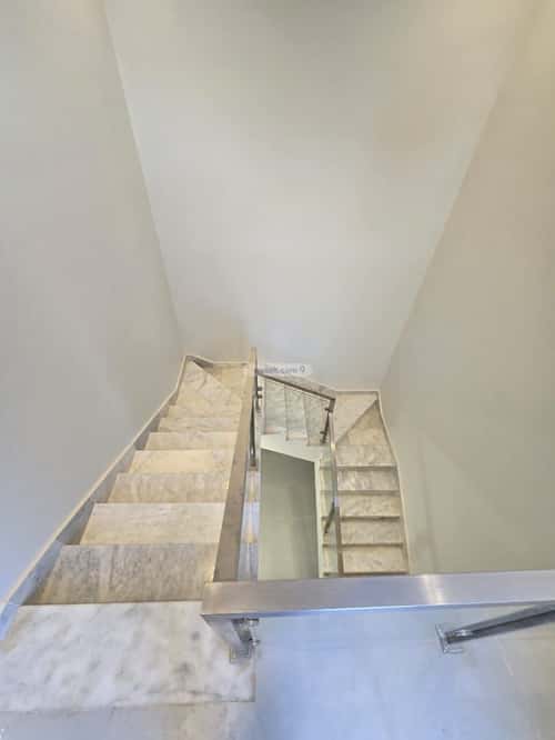 Apartment with 8 Bedrooms Al-Janadriyah, East Riyadh, Riyadh