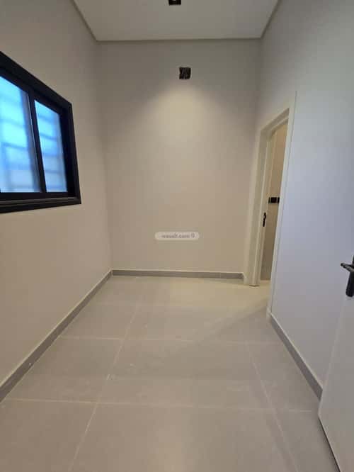 Apartment with 8 Bedrooms Al-Janadriyah, East Riyadh, Riyadh