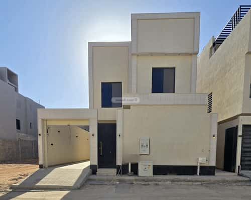 Apartment with 8 Bedrooms Al-Janadriyah, East Riyadh, Riyadh