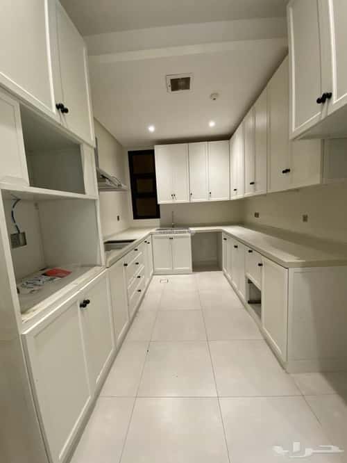 Apartment with 3 Bedrooms Al-Yarmuk, East Riyadh, Riyadh