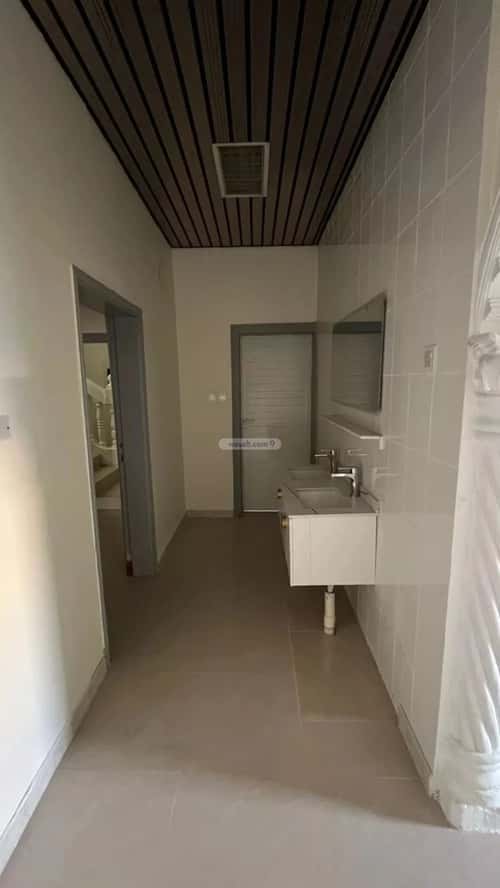 فيلا 547 متر مربع جنوبية على شارع 15م الزهرة، البكيرية