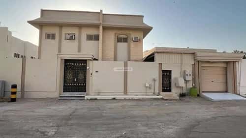 فيلا 547 متر مربع جنوبية على شارع 15م الزهرة، البكيرية