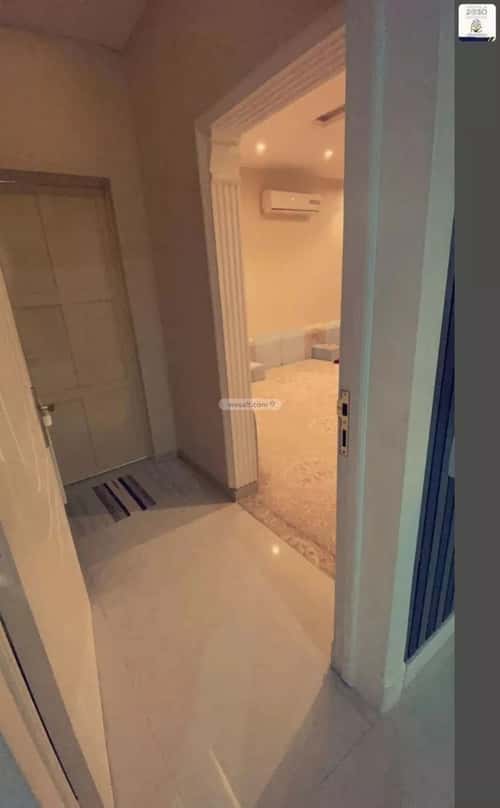 8 bedroom villa in Dhahrat Laban